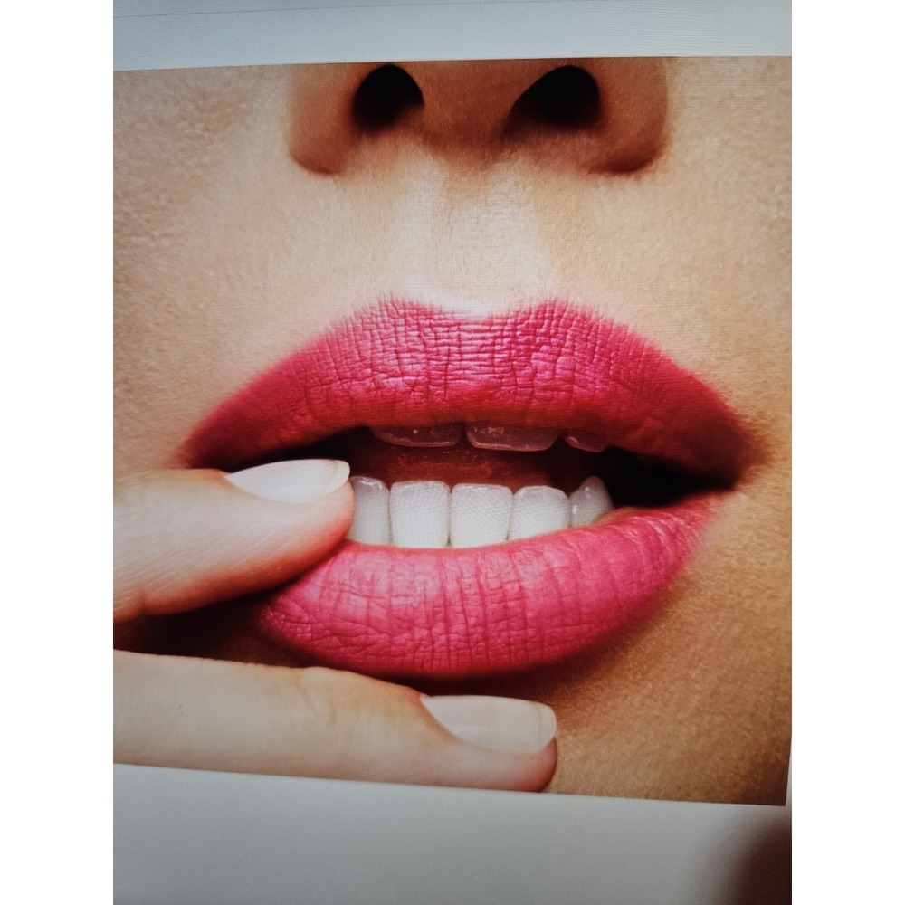 NEW MAC #705 Flat Out Fabulous Retro Matte Lipstick .1 Oz. No Box - Picture 3 of 7